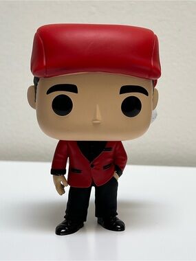 Funko Pop! The Office: Michael Scott as Classy Santa Vinyl Figure